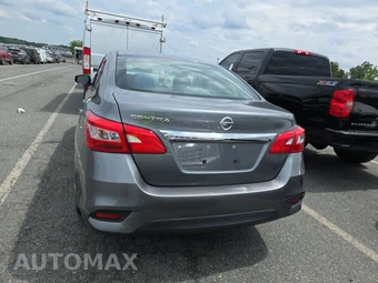 2016 Nissan Sentra S – miniatura 5