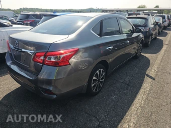2016 Nissan Sentra S – miniatura 4