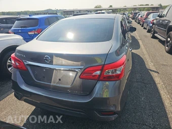 2016 Nissan Sentra S – miniatura 5