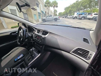 2016 Nissan Sentra S – miniatura 16