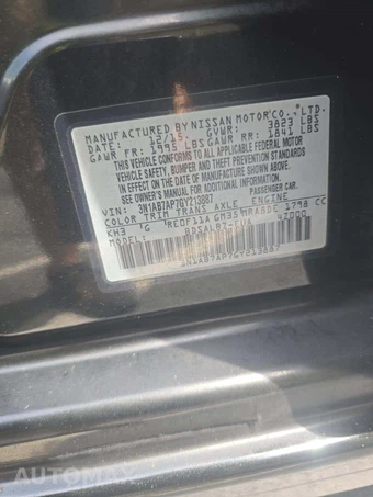 2016 Nissan Sentra S – miniatura 2