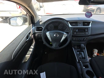 2016 Nissan Sentra S – miniatura 10