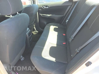 2016 Nissan Sentra S – miniatura 13