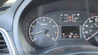 2016 Nissan Sentra S – miniatura 26