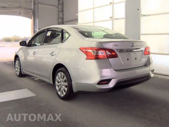2016 Nissan Sentra S - miniatura 8