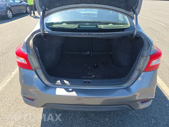 2016 Nissan Sentra S - miniatura 16