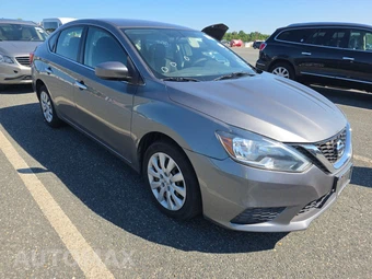 2016 Nissan Sentra S - miniatura 3