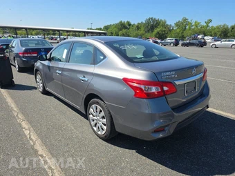 2016 Nissan Sentra S - miniatura 6