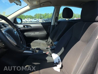 2016 Nissan Sentra S - miniatura 7