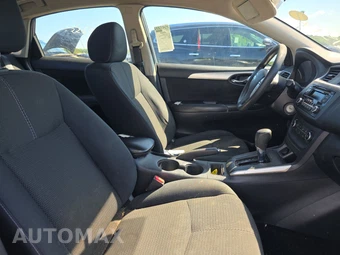2016 Nissan Sentra S - miniatura 8