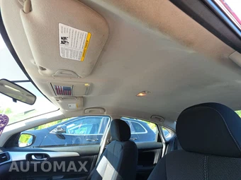 2016 Nissan Sentra S – miniatura 17