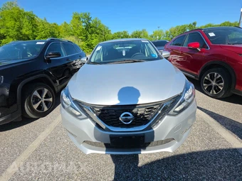 2016 Nissan Sentra S – miniatura 2