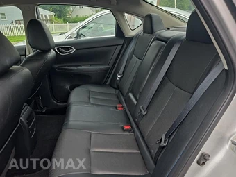 2016 Nissan Sentra SR – miniatura 16