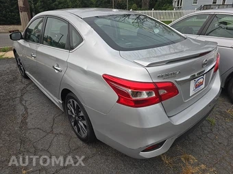 2016 Nissan Sentra SR – miniatura 6