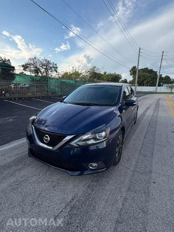 2016 Nissan Sentra SR - miniatura 2