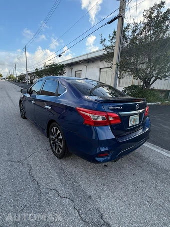 2016 Nissan Sentra SR - miniatura 3