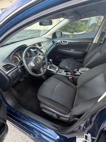 2016 Nissan Sentra SR - miniatura 5