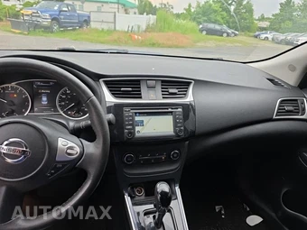 2016 Nissan Sentra SR – miniatura 15