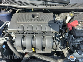 2016 Nissan Sentra SR – miniatura 18