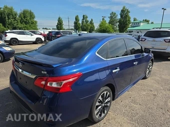 2016 Nissan Sentra SR – miniatura 4