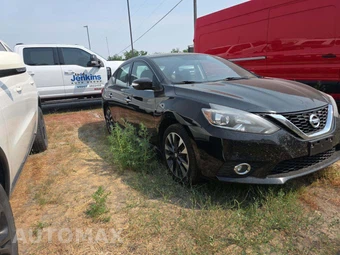 2016 Nissan Sentra SR - miniatura 4