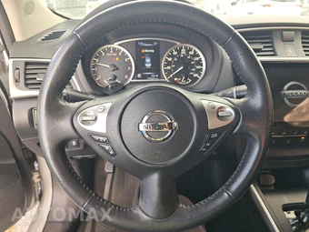2016 Nissan Sentra SV – miniatura 16