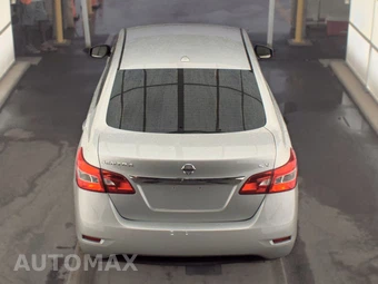 2016 Nissan Sentra SV – miniatura 6