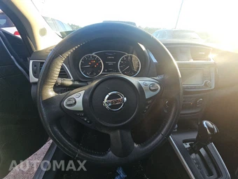 2016 Nissan Sentra SV - miniatura 10