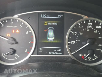 2016 Nissan Sentra SV – miniatura 12