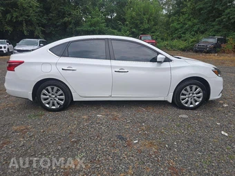 2016 Nissan Sentra SV – miniatura 4