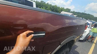 2016 Nissan TITAN XD Platinum Reserve Crew Cab Medium Bed - miniatura 33