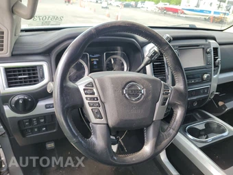 2016 Nissan TITAN XD PRO-4X Crew Cab Medium Bed - miniatura 10