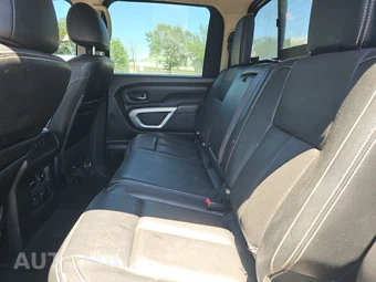2016 Nissan TITAN XD PRO-4X Crew Cab Medium Bed - miniatura 13