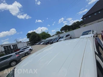 2016 Nissan TITAN XD PRO-4X Crew Cab Medium Bed – miniatura 12