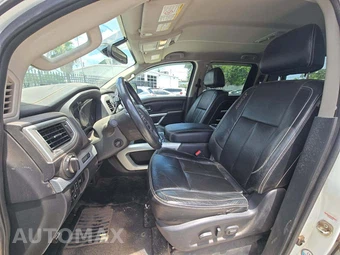 2016 Nissan TITAN XD PRO-4X Crew Cab Medium Bed – miniatura 6