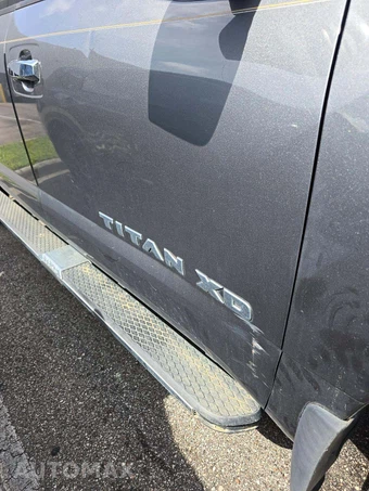 2016 Nissan TITAN XD SL Crew Cab Medium Bed - miniatura 30