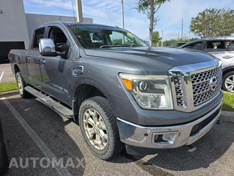2016 Nissan TITAN XD SL Crew Cab Medium Bed - miniatura 4