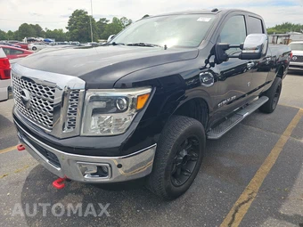 2016 Nissan TITAN XD SL Crew Cab Medium Bed