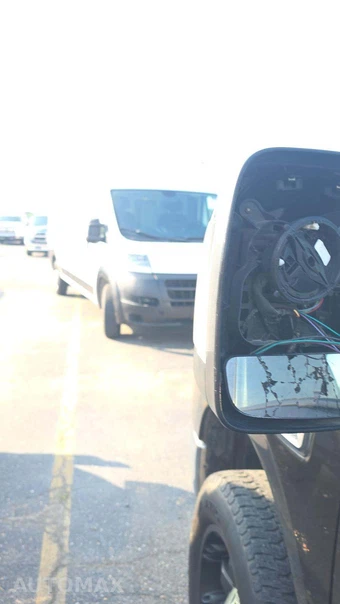 2016 Nissan TITAN XD SL Crew Cab Medium Bed - miniatura 21