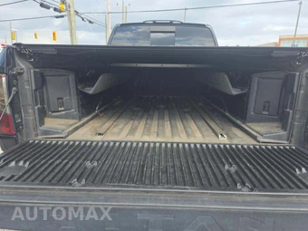 2016 Nissan TITAN XD SL Crew Cab Medium Bed – miniatura 14