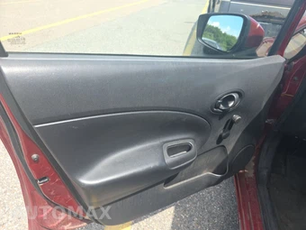 2016 Nissan Versa Note S Plus – miniatura 9