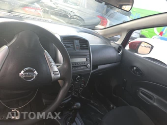 2016 Nissan Versa Note S Plus – miniatura 11