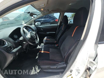 2016 Nissan Versa Note SR – miniatura 7