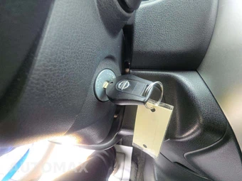 2016 Nissan Versa Note SV - miniatura 5