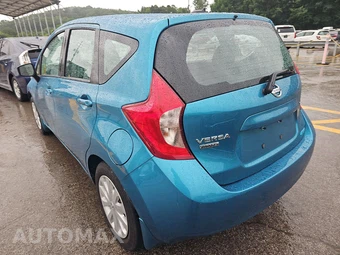2016 Nissan Versa Note SV – miniatura 6