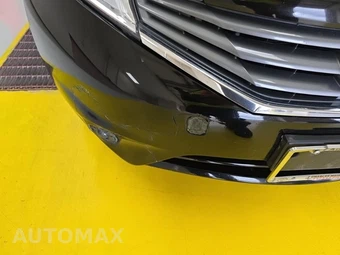 2016 Nissan Versa Note SV – miniatura 2
