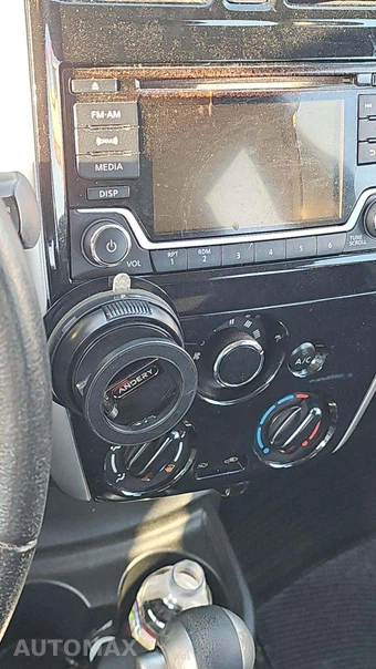 2016 Nissan Versa Note SV – miniatura 38