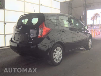2016 Nissan Versa Note SV – miniatura 5
