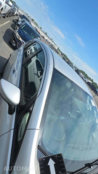 2016 Nissan Versa Note SV – miniatura 23