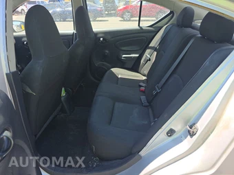 2016 Nissan Versa S – miniatura 13